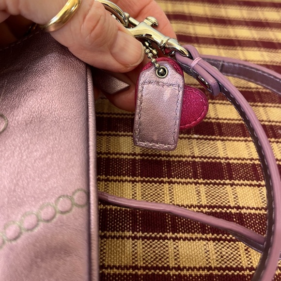 Coach Poppy Heart Crossbody - Picture 8 of 12